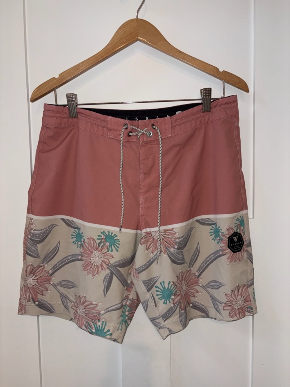 VISSLA Dusty Rose Floral Panel Swim Shorts